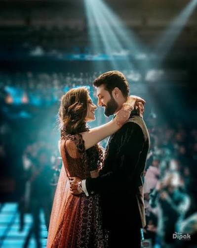 Couple Dance Songs Bollywood: Best Hindi Songs for Wedding Couple Dance
