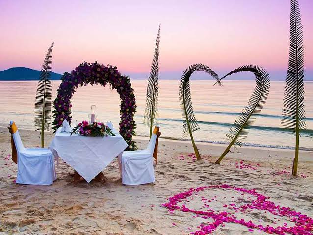 Budget Honeymoon Destinations Outside India: Affordable International Getaways